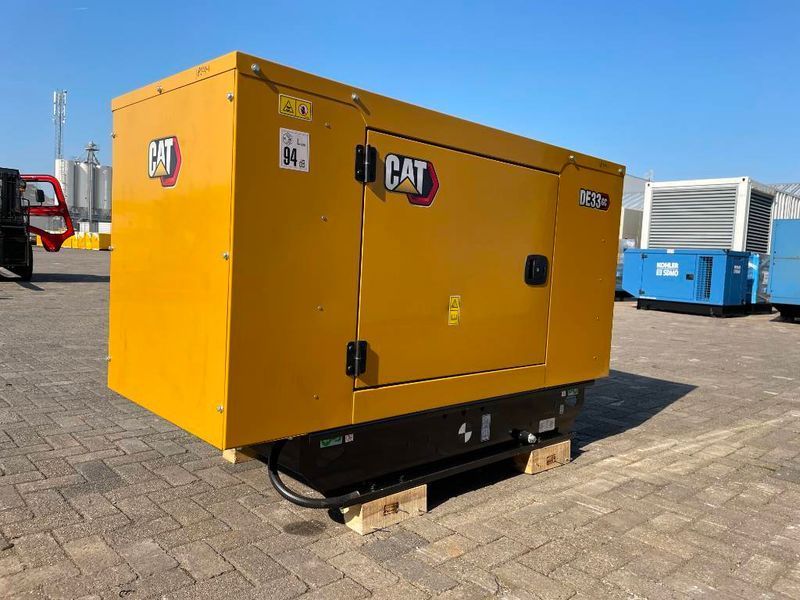 Caterpillar DE33GC &mdash; резервная генераторная установка мощностью 33 кВА &mdash; DPX-18204 2-221 фото
