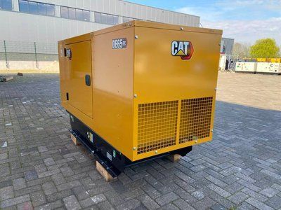 Caterpillar DE65GC &mdash; резервная генераторная установка мощностью 65 кВА 2-226 фото