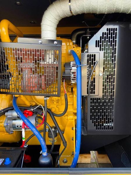 Caterpillar DE65GC &mdash; резервная генераторная установка потужністю 65 кВА 2-226 фото