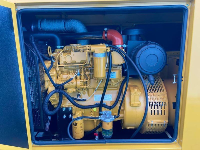 Caterpillar DE110GC &mdash; резервная генераторная установка мощностью 110 кВА 2-231 фото