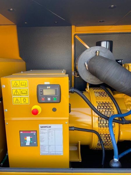 Caterpillar DE200GC &mdash; резервная генераторная установка мощностью 200 кВА 2-249 фото