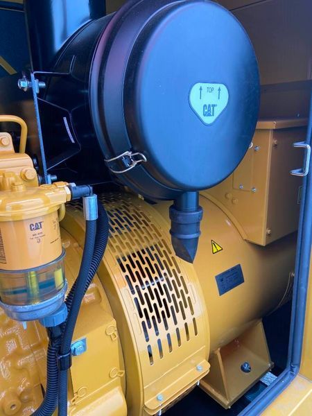 Caterpillar DE200GC &mdash; резервная генераторная установка мощностью 200 кВА 2-249 фото