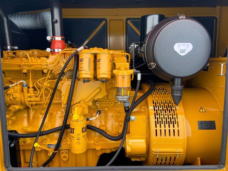 Caterpillar DE200GC &mdash; резервная генераторная установка мощностью 200 кВА 2-249 фото